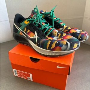 Mens Nike Pegasus running shoes Size 13